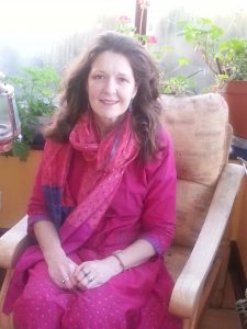 <b>#011 - Family Constellations & Entanglements, and How They Can Influence Our Lives with Edel Moylan</b>